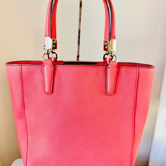 AUTHENTIC COACH Pink Tote Bag - Picture 3 of 12